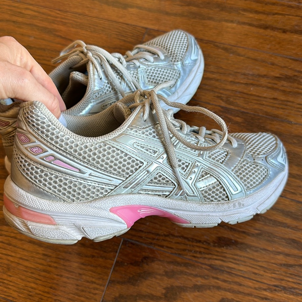 Asics Women's Silver Gray and Pink Sneakers